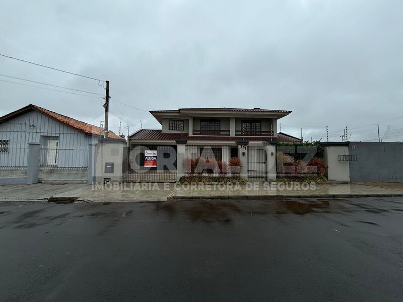 Sobrado para Venda em OFICINAS