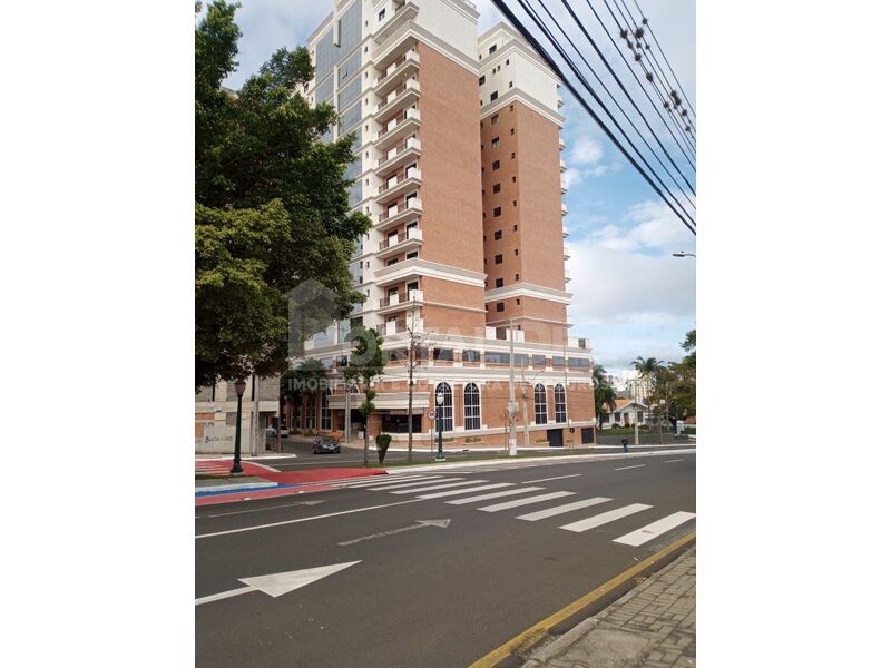 Apartamento para Locação em CENTRO