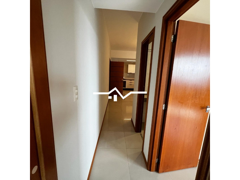 Apartamento para alugar com 2 quartos, 95m² - Foto 13