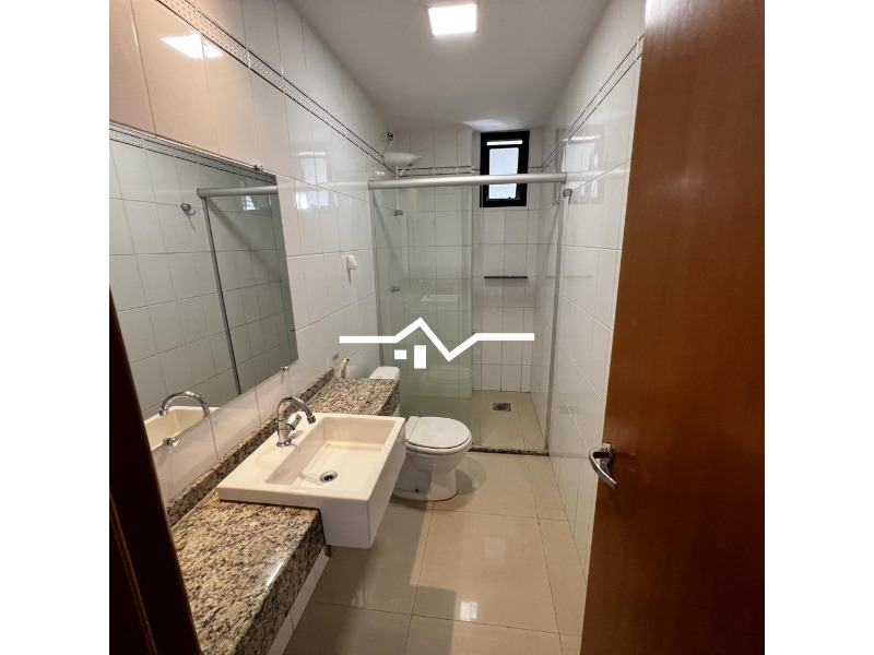 Apartamento para alugar com 2 quartos, 95m² - Foto 17