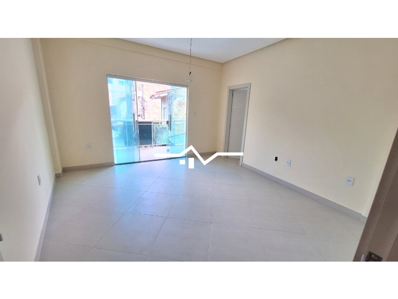 Casa à venda com 5 quartos, 200m² - Foto 19