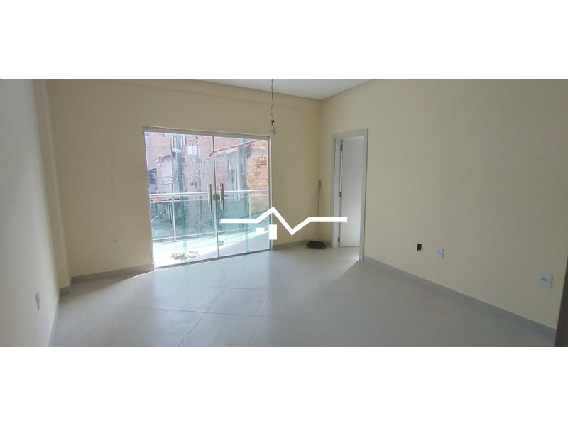 Casa à venda com 6 quartos, 200m² - Foto 15