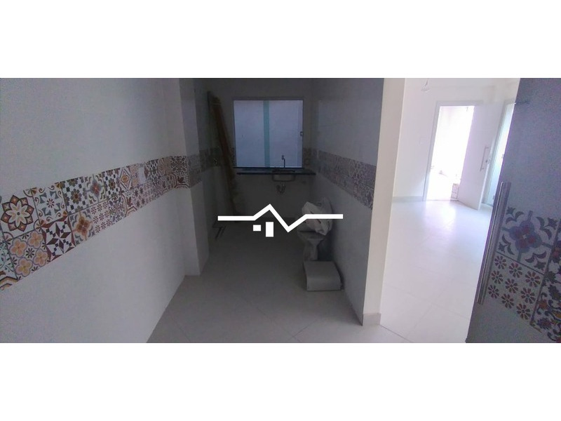 Casa à venda com 6 quartos, 200m² - Foto 6