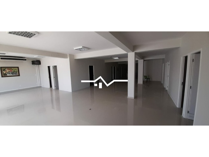 Depósito-Galpão-Armazém para alugar, 1600m² - Foto 18