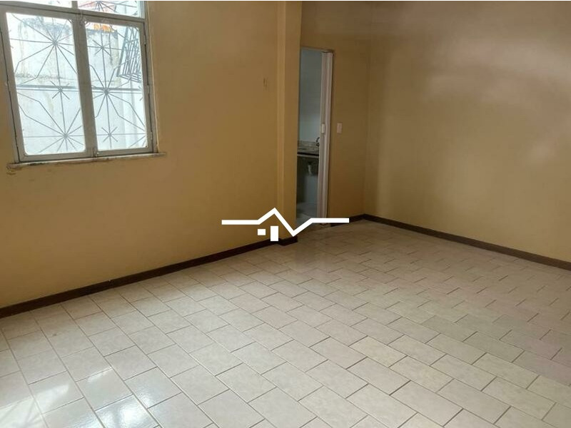 Casa à venda com 4 quartos, 240m² - Foto 10