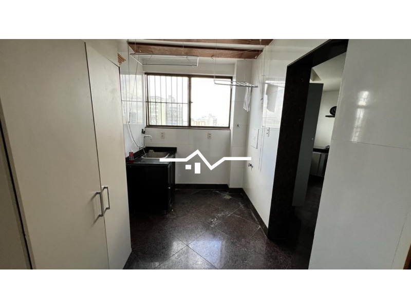 Apartamento à venda com 1 quarto, 50m² - Foto 4