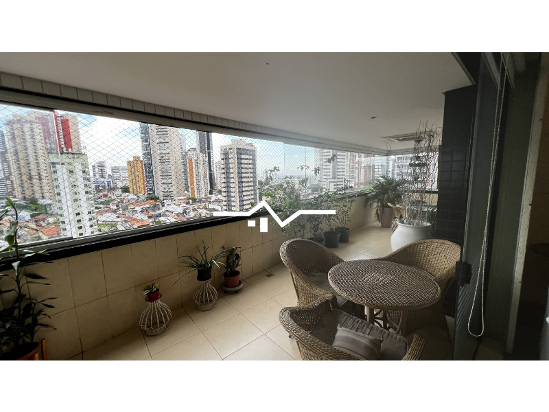 Apartamento para alugar com 3 quartos, 300m² - Foto 5