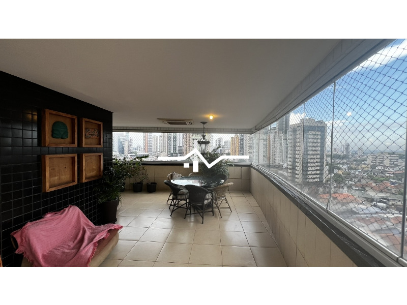 Apartamento para alugar com 3 quartos, 300m² - Foto 4