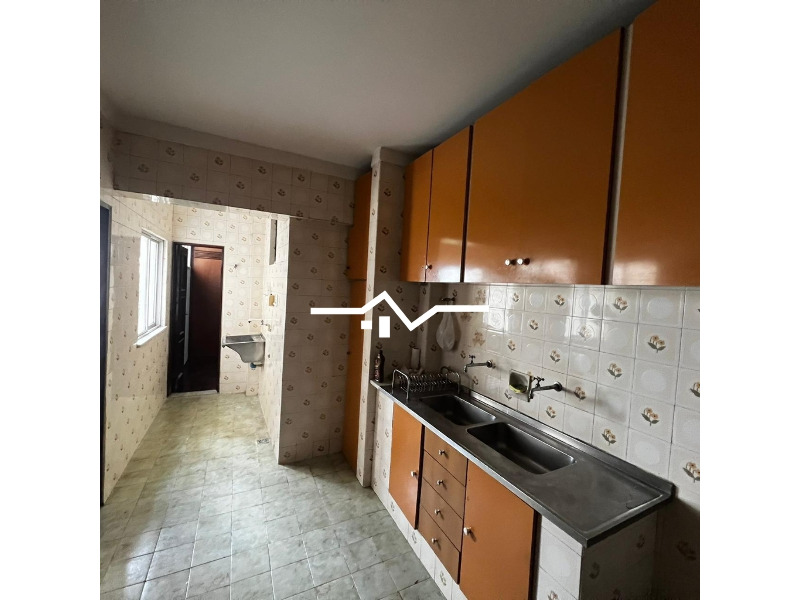 Apartamento para alugar com 3 quartos, 140m² - Foto 15