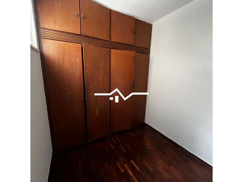 Apartamento para alugar com 3 quartos, 140m² - Foto 17