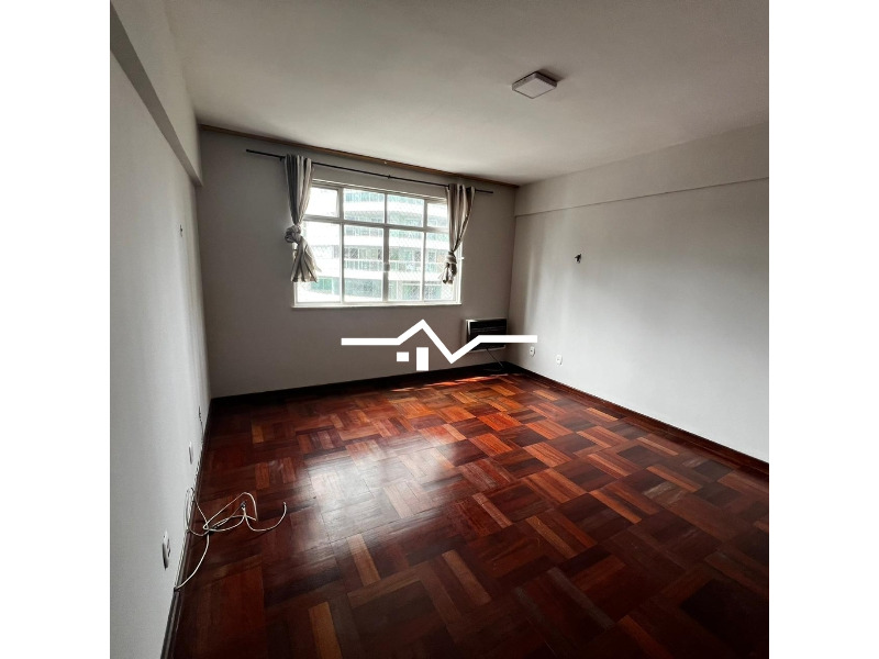 Apartamento para alugar com 3 quartos, 140m² - Foto 7