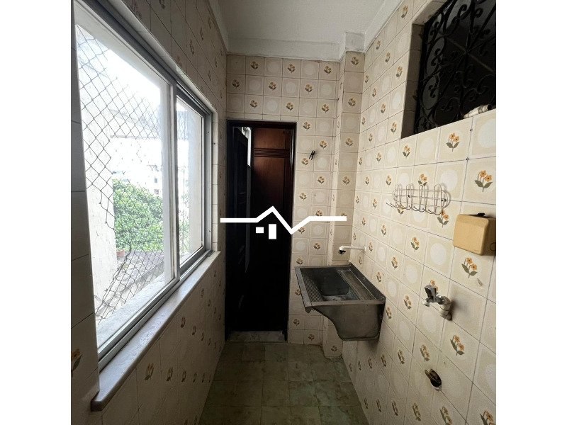 Apartamento para alugar com 3 quartos, 140m² - Foto 16