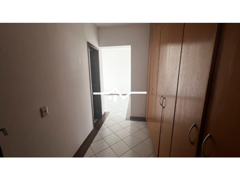 Apartamento à venda com 3 quartos, 130m² - Foto 13