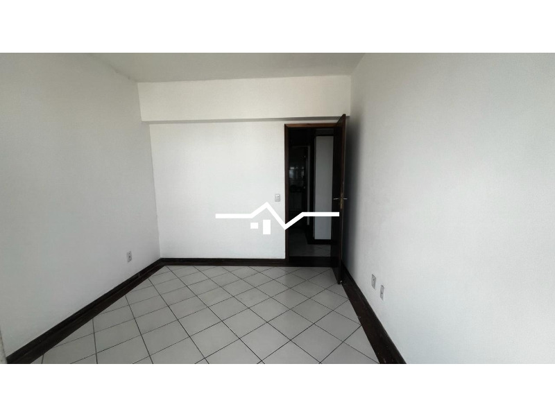 Apartamento à venda com 3 quartos, 130m² - Foto 12