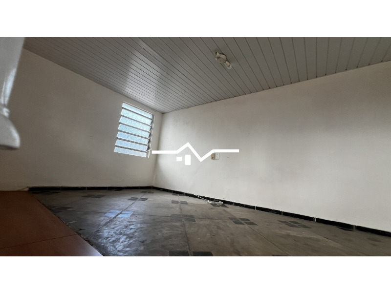 Casa à venda com 3 quartos, 200m² - Foto 14