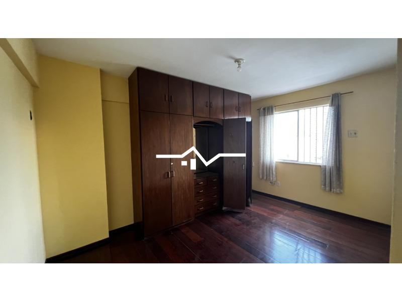 Apartamento para alugar com 3 quartos, 115m² - Foto 3