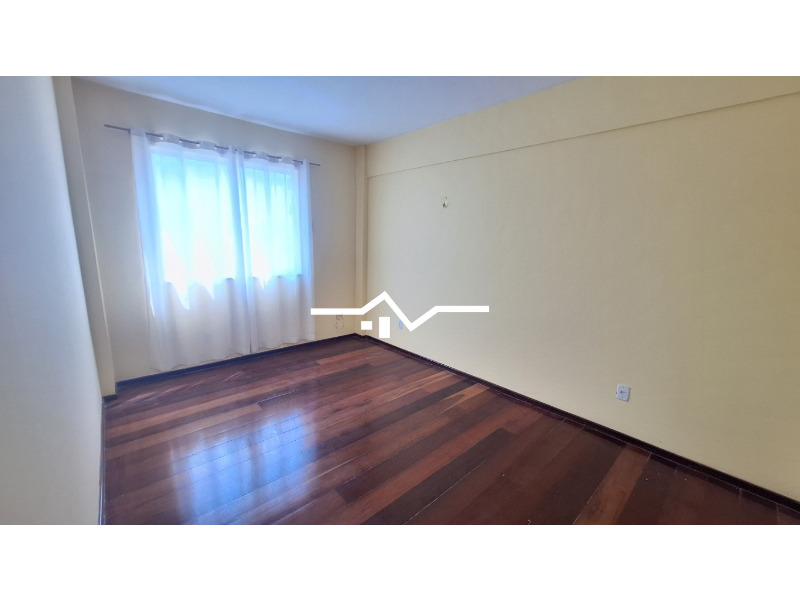 Apartamento para alugar com 3 quartos, 115m² - Foto 12