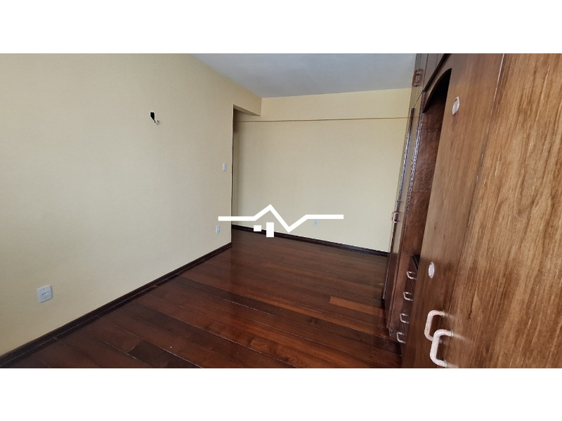 Apartamento para alugar com 3 quartos, 115m² - Foto 8