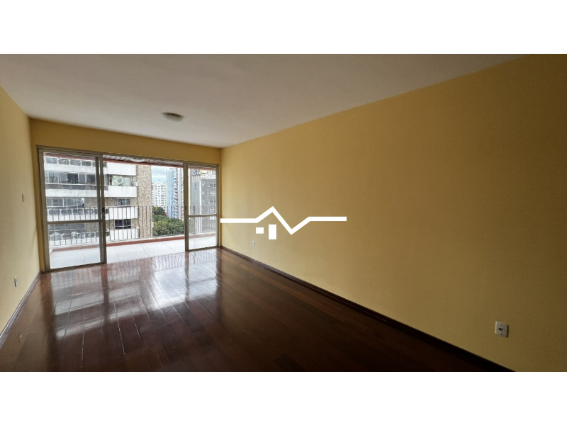 Apartamento para alugar com 3 quartos, 115m² - Foto 2