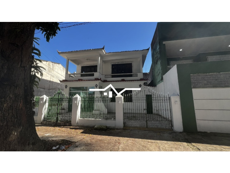 Casa, 250 m² - Foto 1