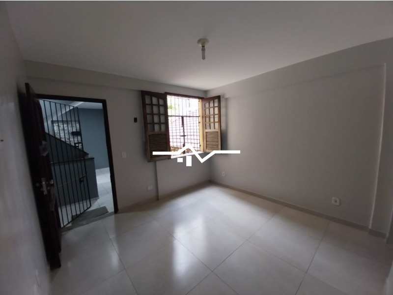 Apartamento à venda com 1 quarto, 70m² - Foto 3