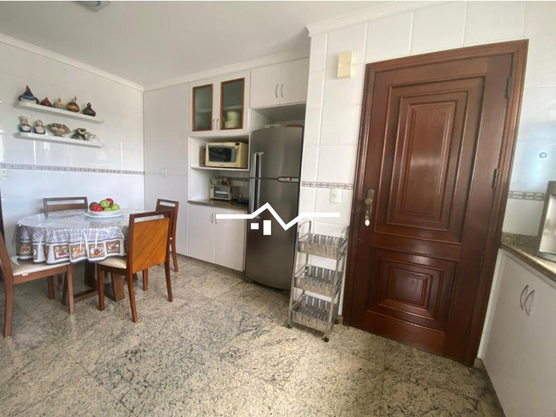 Apartamento à venda com 3 quartos, 260m² - Foto 14