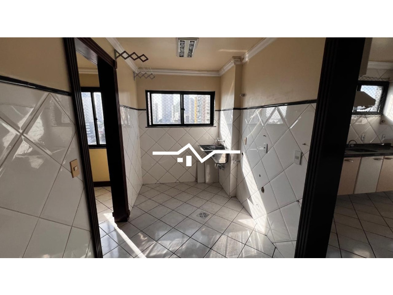 Apartamento à venda com 4 quartos, 250m² - Foto 20