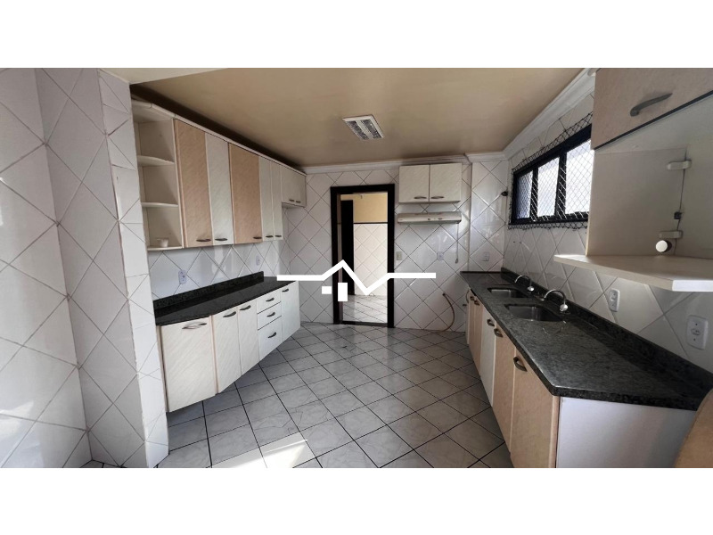 Apartamento à venda com 4 quartos, 250m² - Foto 19