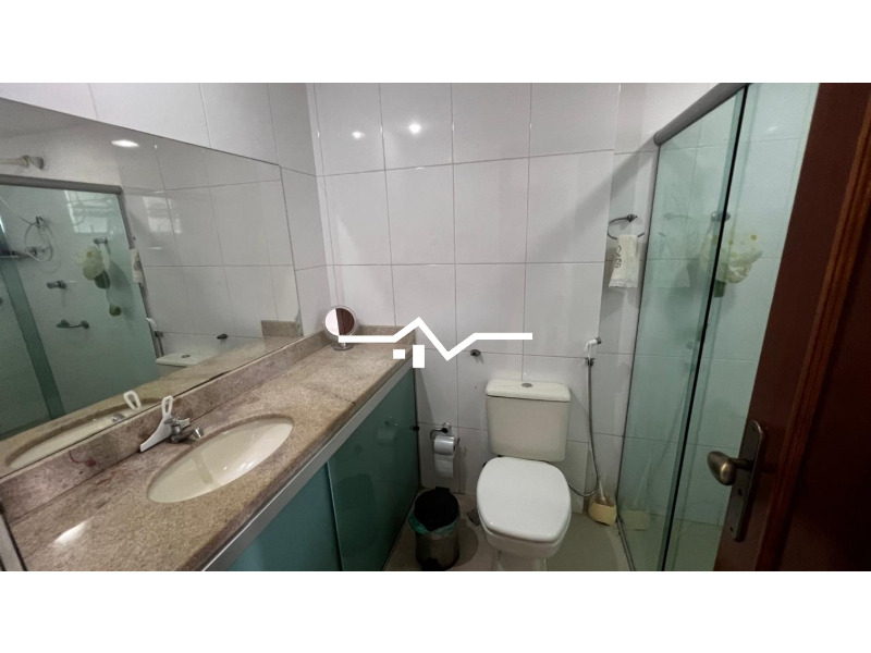 Apartamento à venda com 3 quartos, 185m² - Foto 13