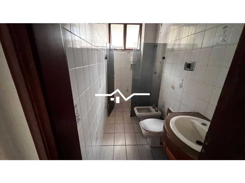 Apartamento à venda com 4 quartos, 200m² - Foto 15