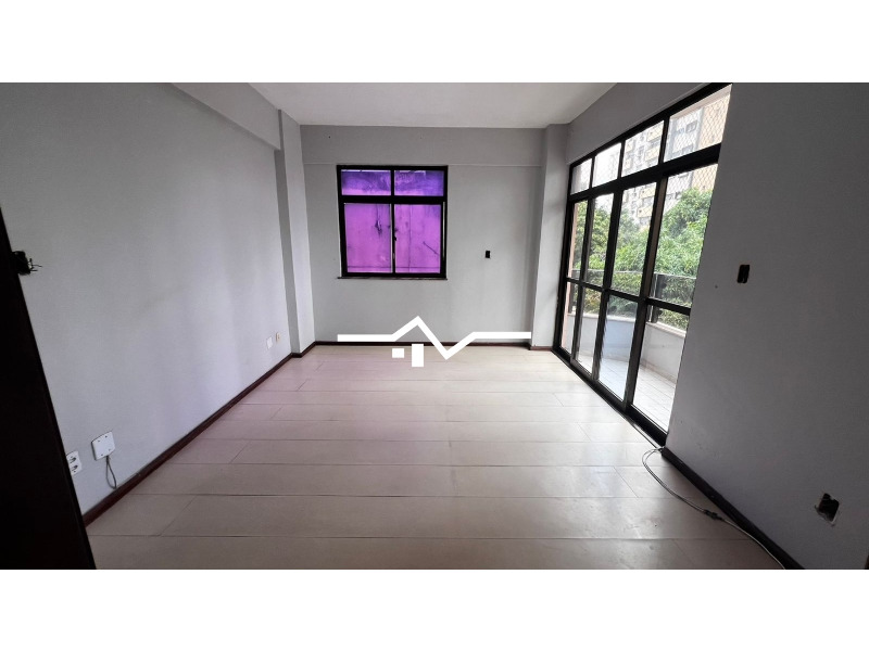 Apartamento à venda com 4 quartos, 200m² - Foto 7