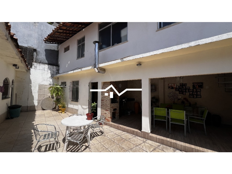 Casa à venda com 2 quartos, 400m² - Foto 15