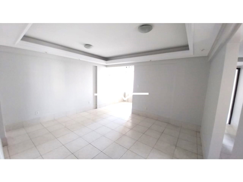 Apartamento para alugar com 1 quarto, 50m² - Foto 3