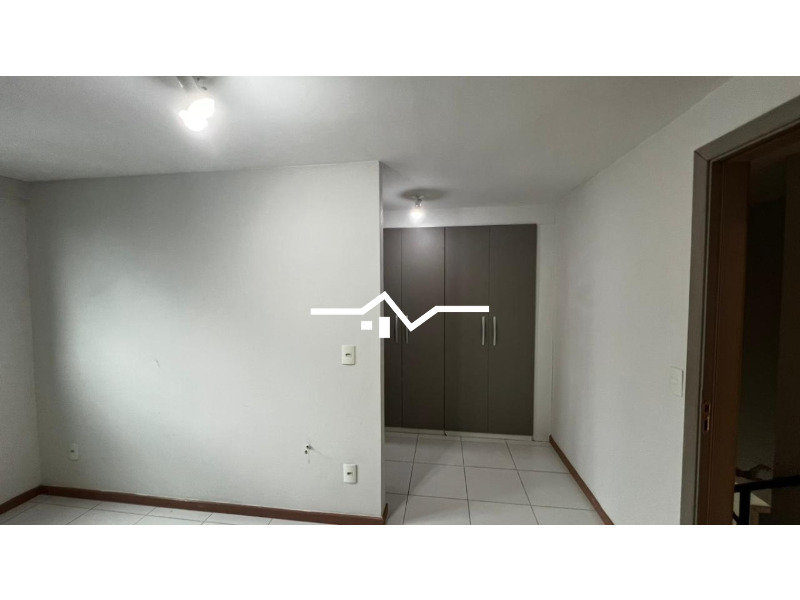 Apartamento à venda com 2 quartos, 141m² - Foto 6