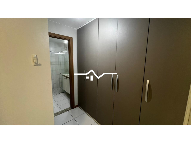 Apartamento à venda com 2 quartos, 141m² - Foto 8