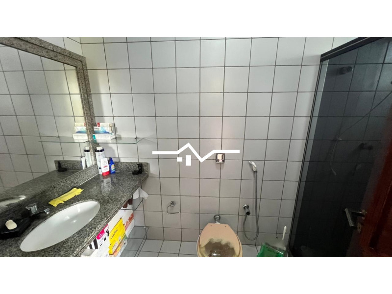 Apartamento à venda com 4 quartos, 189m² - Foto 11