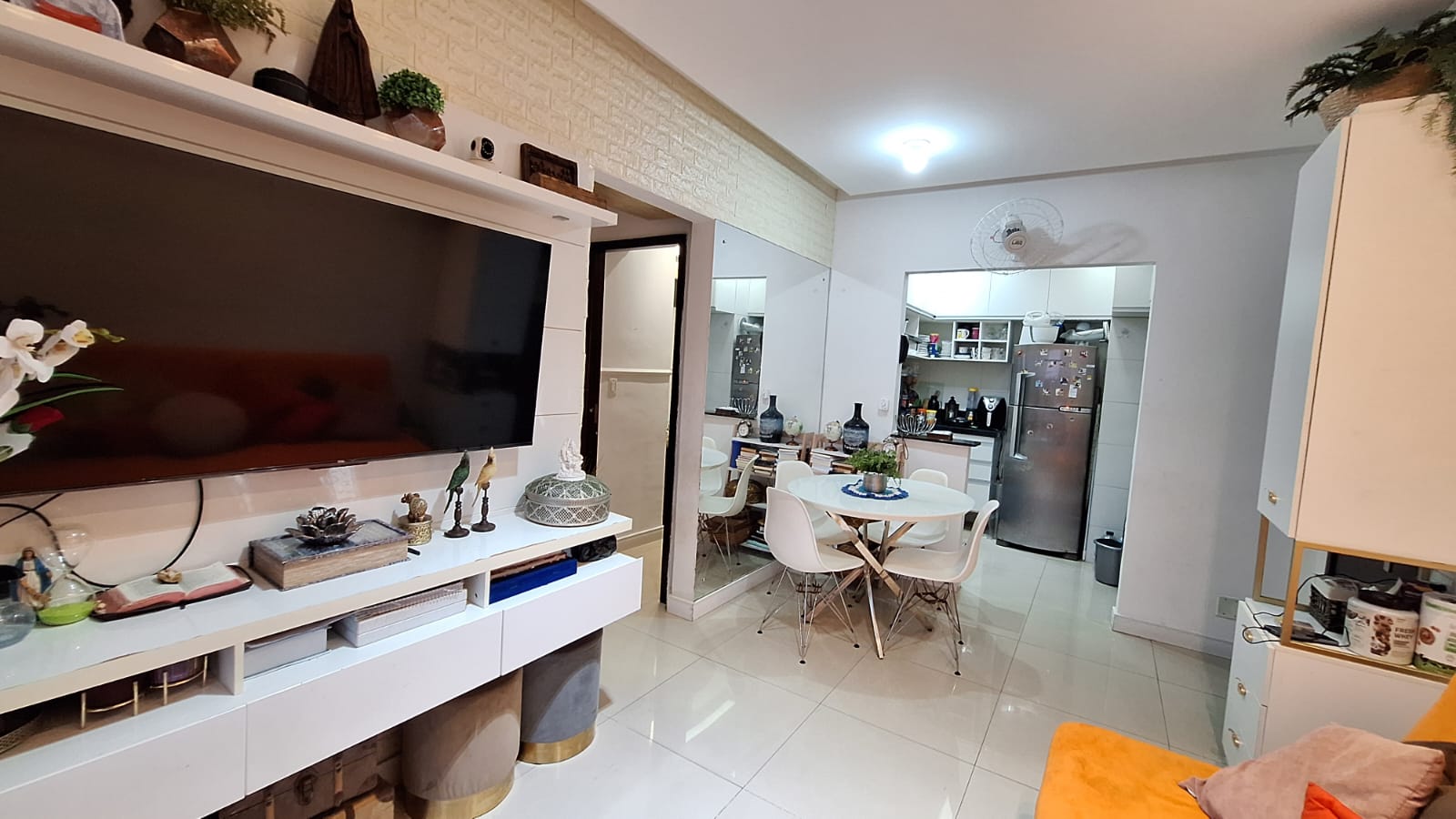 Apartamento à venda com 2 quartos, 55m² - Foto 6