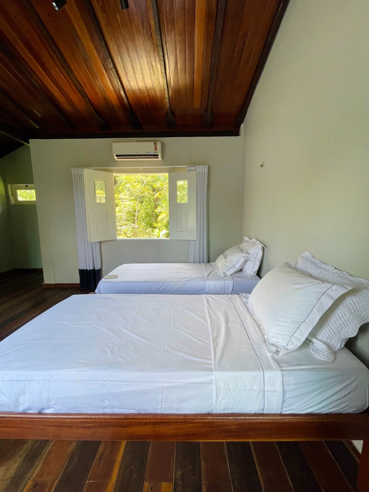 Casa à venda com 5 quartos, 20000m² - Foto 8