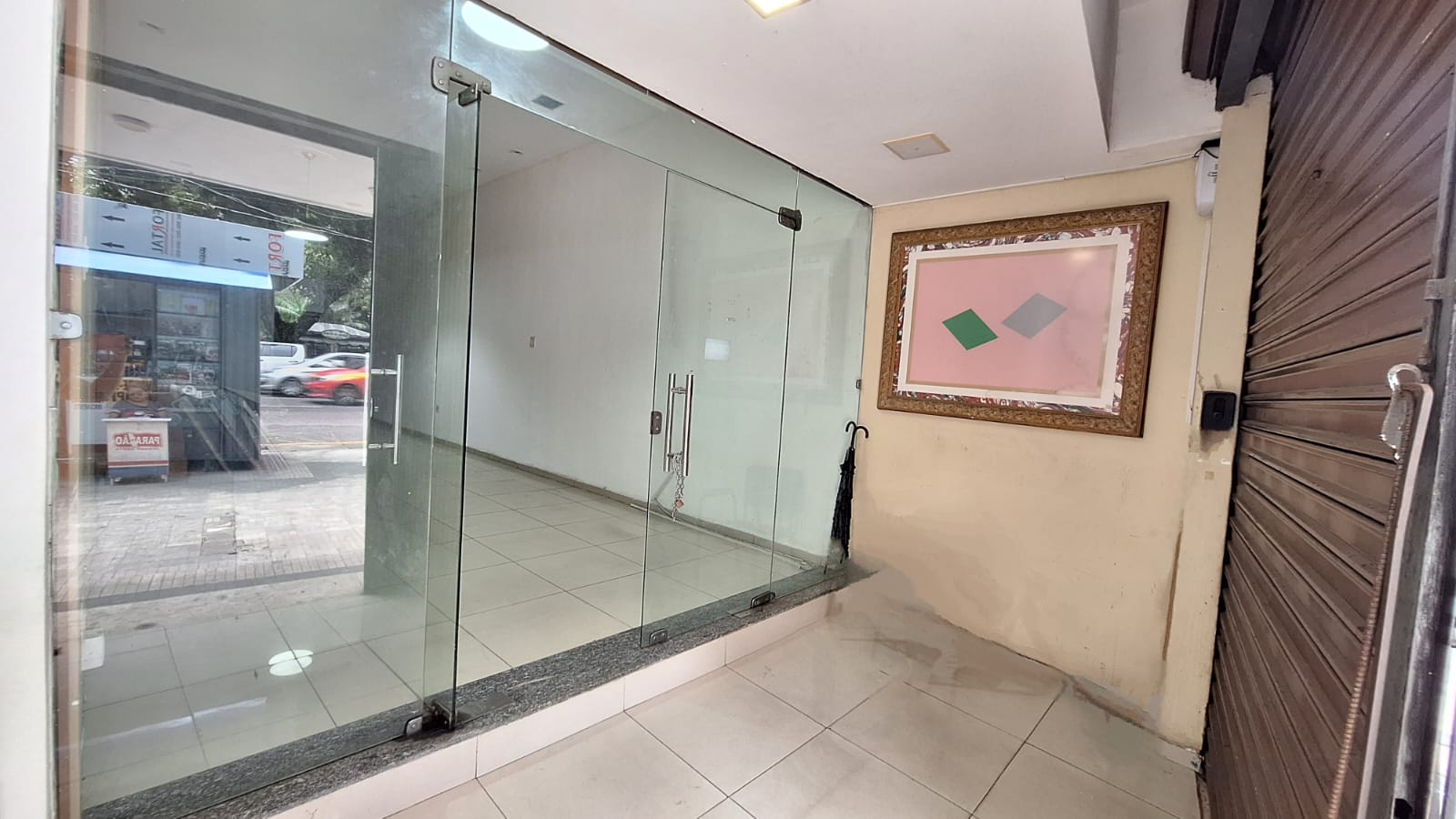 Prédio Inteiro para alugar, 650m² - Foto 2