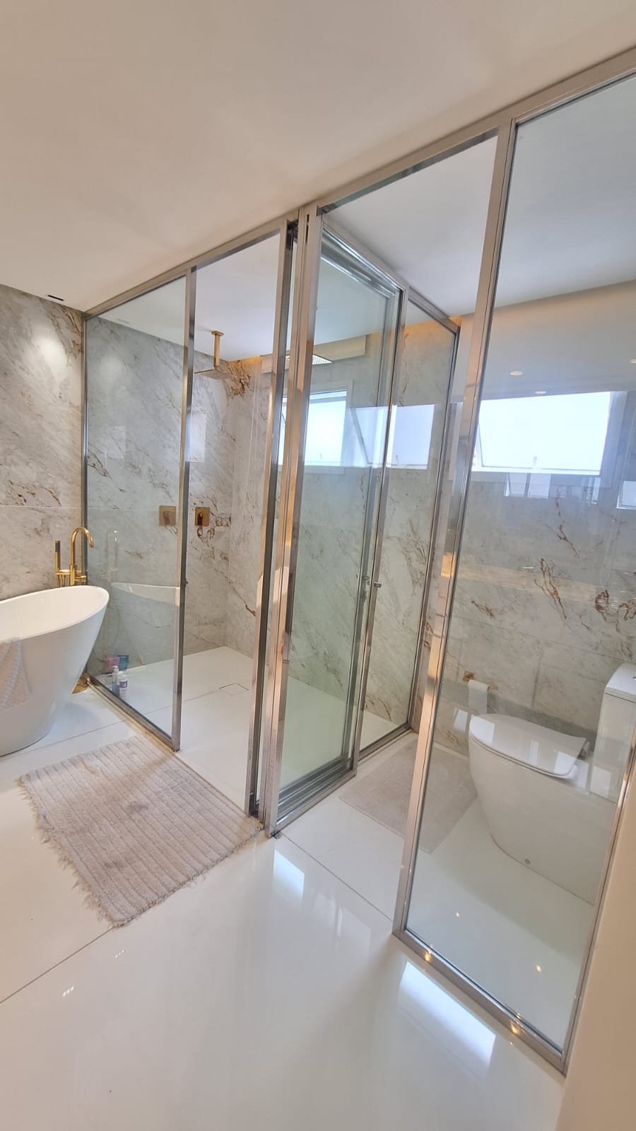 Apartamento para alugar com 4 quartos, 323m² - Foto 8