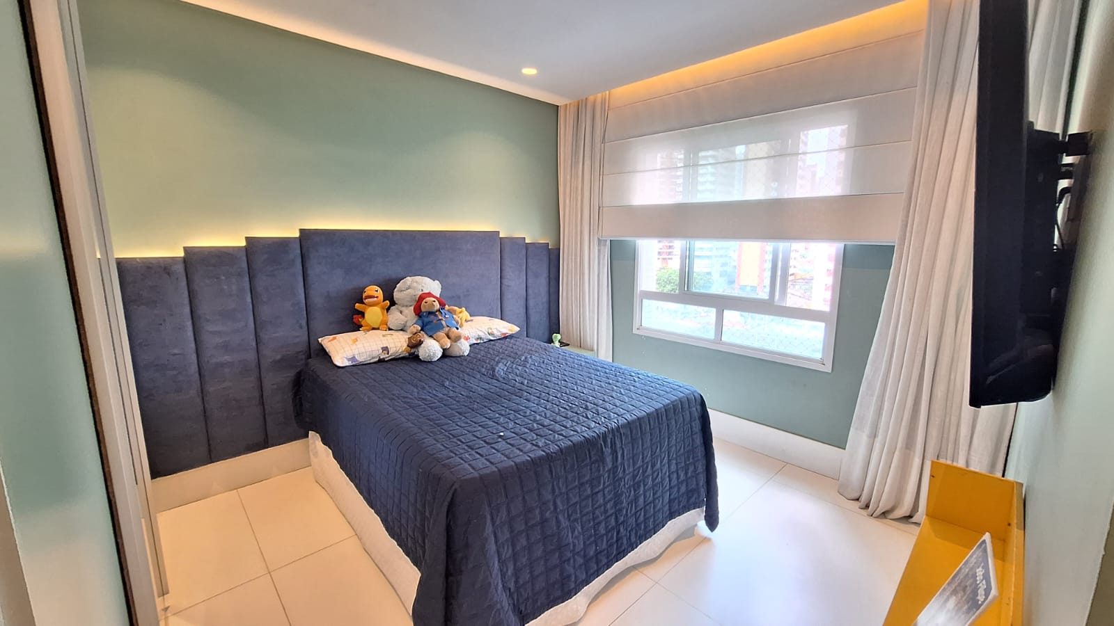 Apartamento para alugar com 4 quartos, 323m² - Foto 9