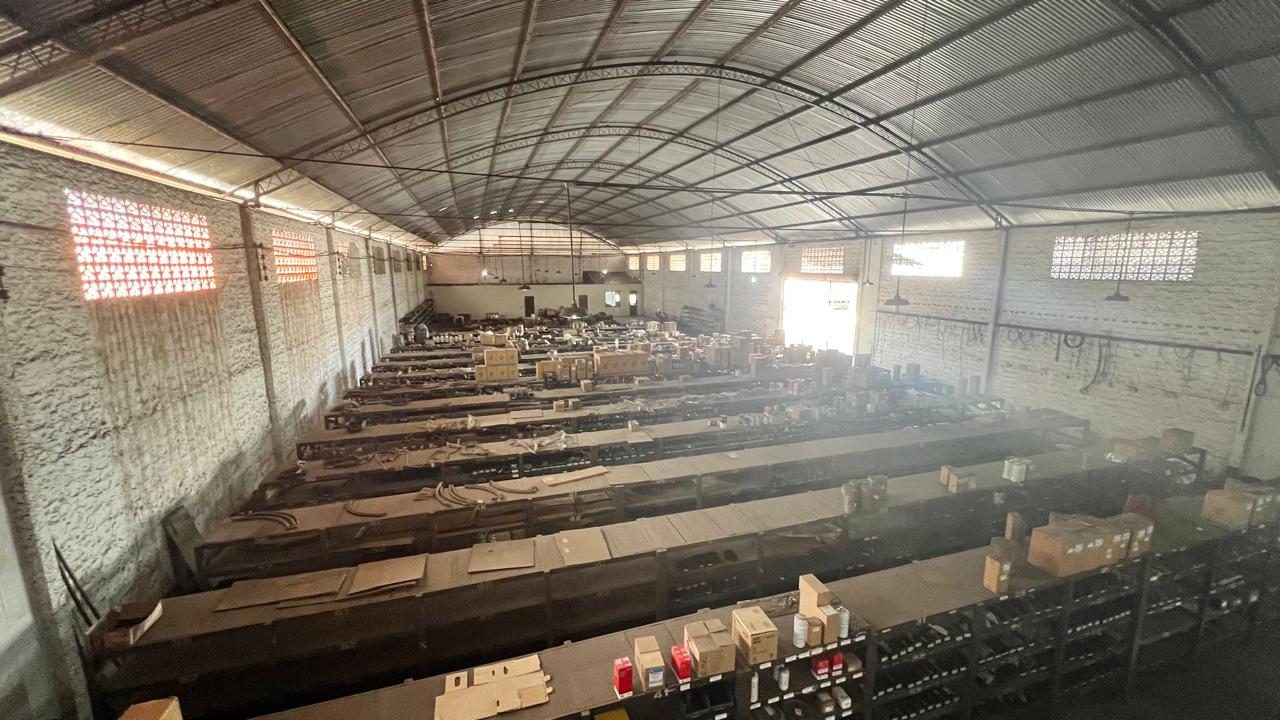 Depósito-Galpão-Armazém para alugar, 1200m² - Foto 14