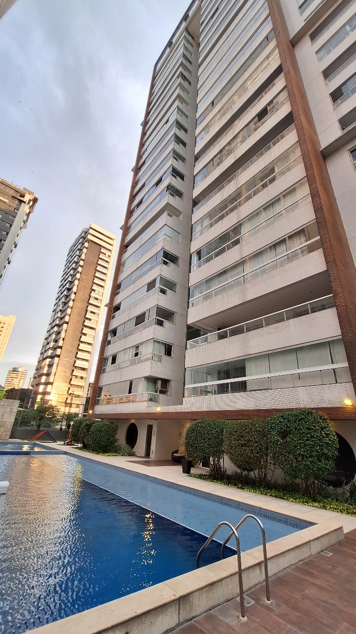 Apartamento para alugar com 3 quartos, 210m² - Foto 36