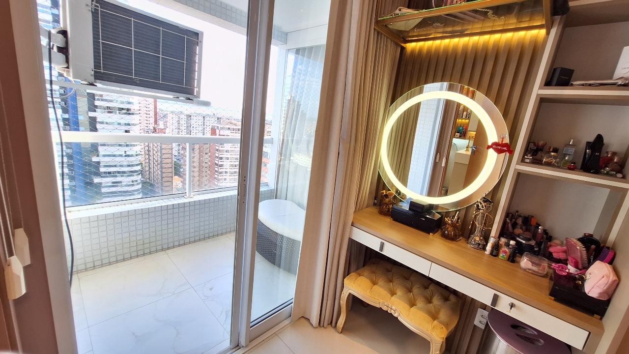 Apartamento para alugar com 3 quartos, 210m² - Foto 15