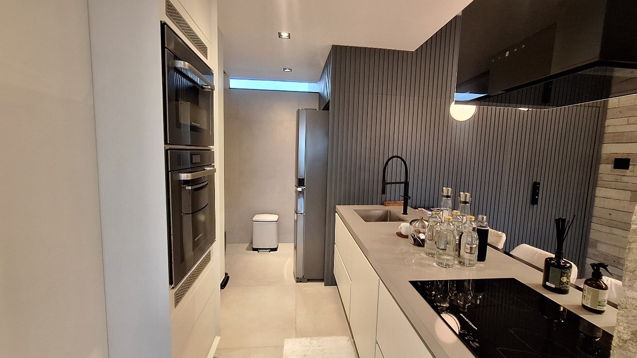 Apartamento para alugar com 1 quarto, 75m² - Foto 21