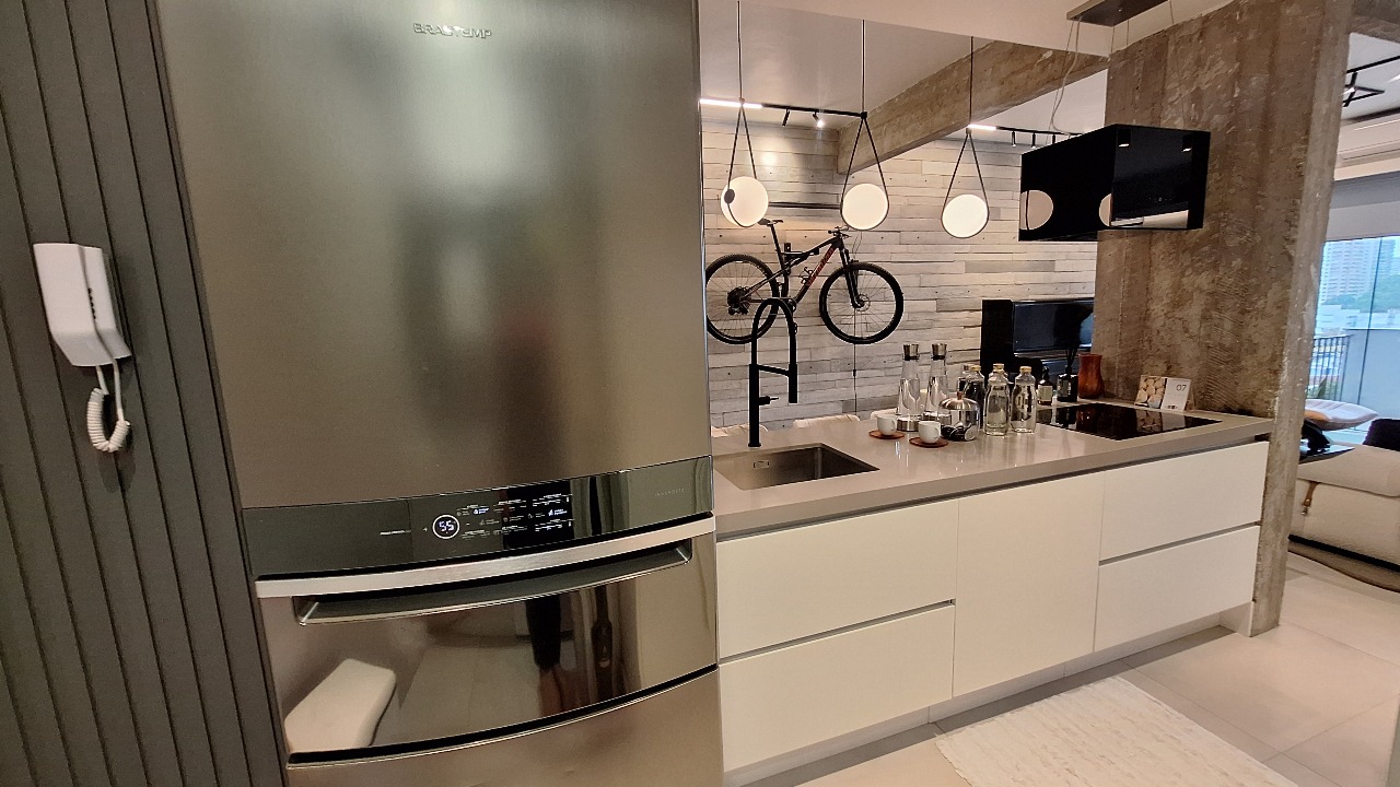 Apartamento para alugar com 1 quarto, 75m² - Foto 24