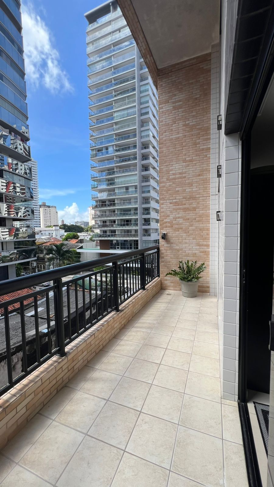 Apartamento para alugar com 1 quarto, 68m² - Foto 9