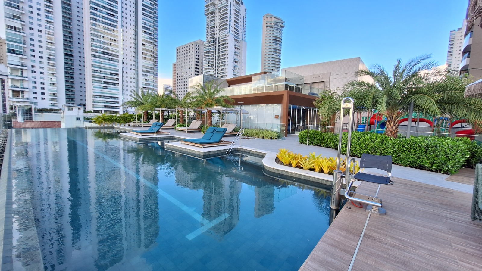 Apartamento para alugar com 4 quartos, 621m² - Foto 41