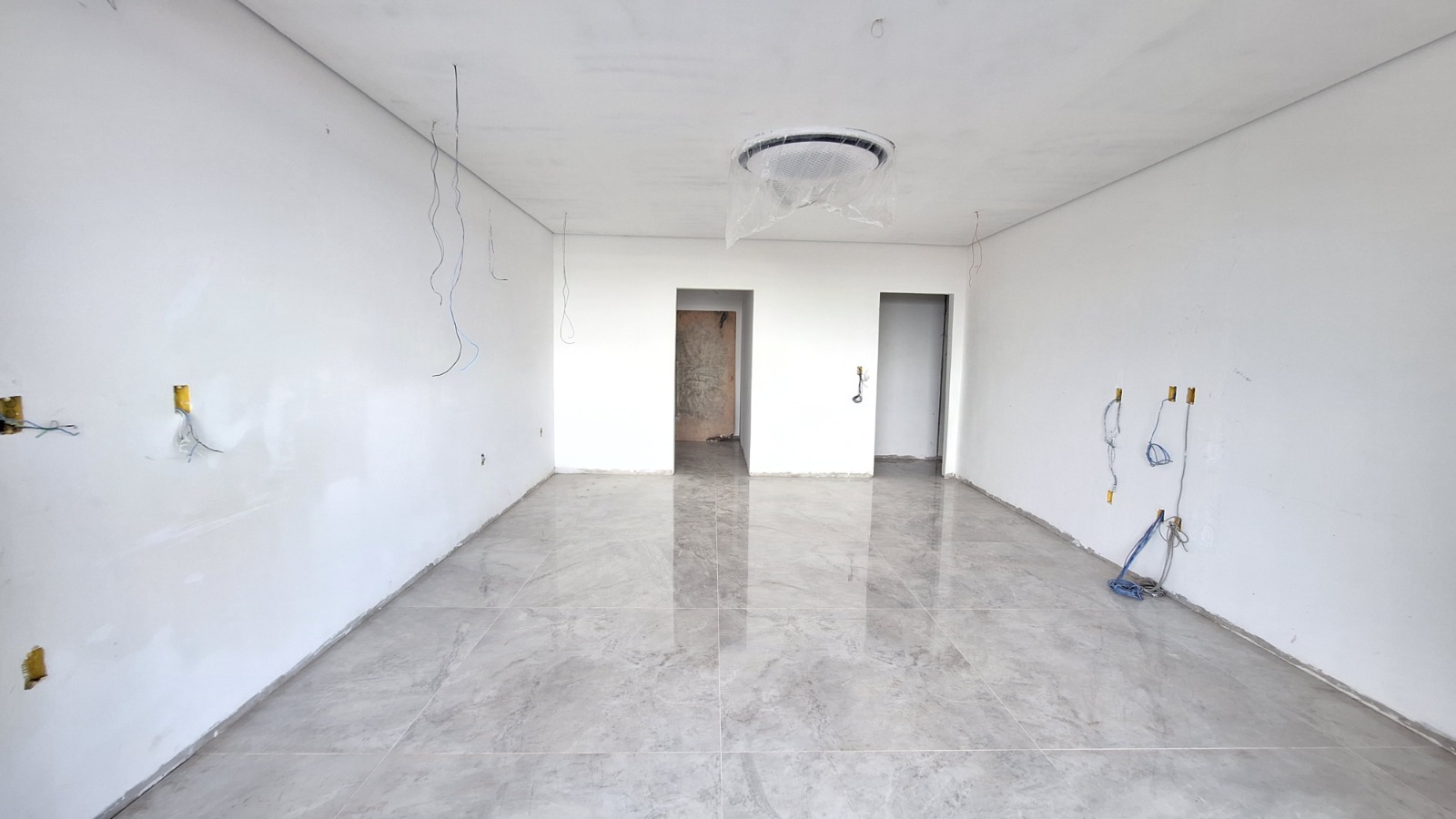 Apartamento para alugar com 4 quartos, 621m² - Foto 17