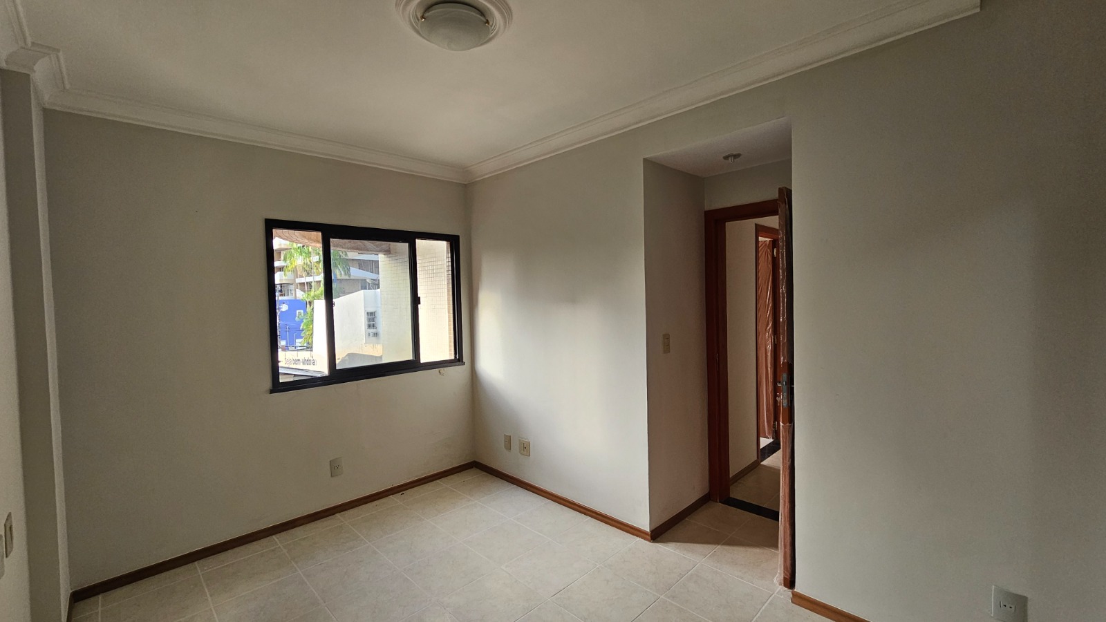 Apartamento para alugar com 3 quartos, 95m² - Foto 11
